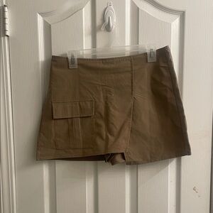 Boohoo Brown Cargo Skort